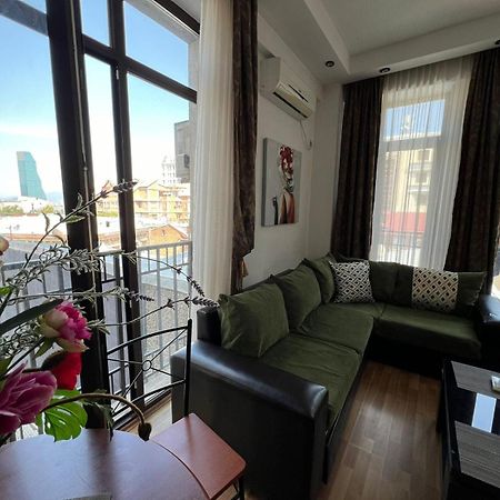 Cozy Apartment In The City Center Mtatsminda Tbilisi Eksteriør billede