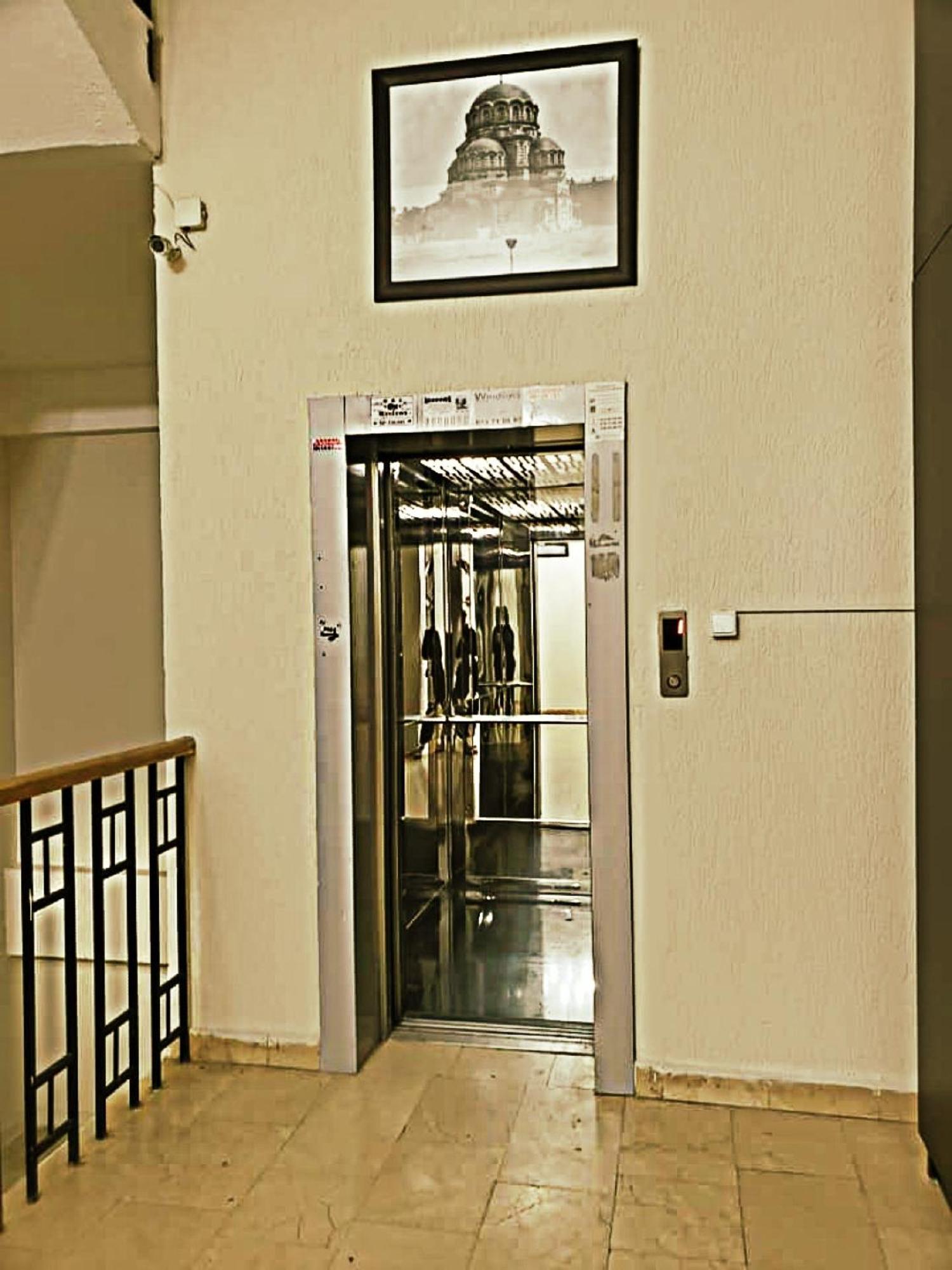 Cozy Apartment In The City Center Mtatsminda Tbilisi Eksteriør billede