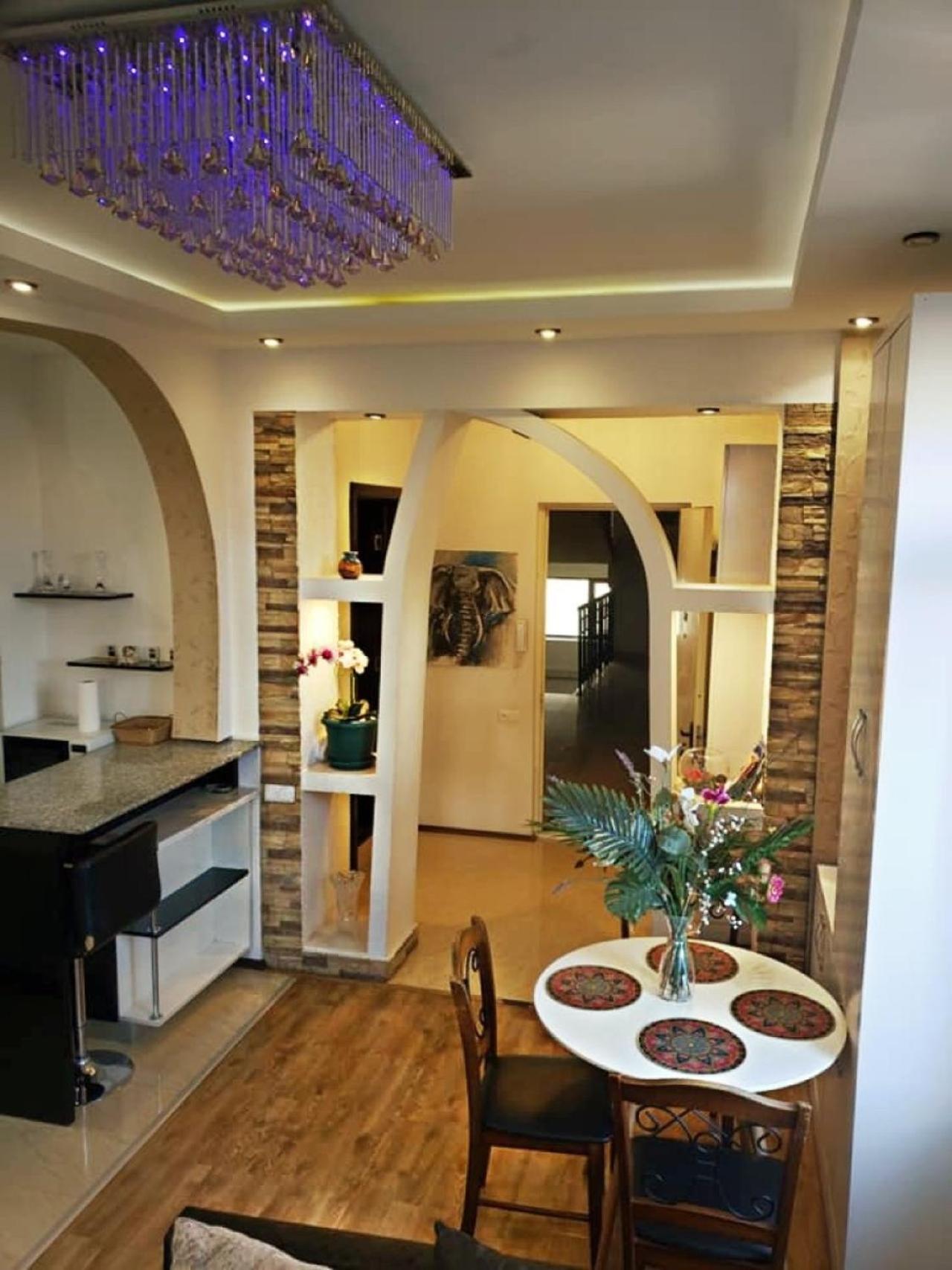 Cozy Apartment In The City Center Mtatsminda Tbilisi Eksteriør billede