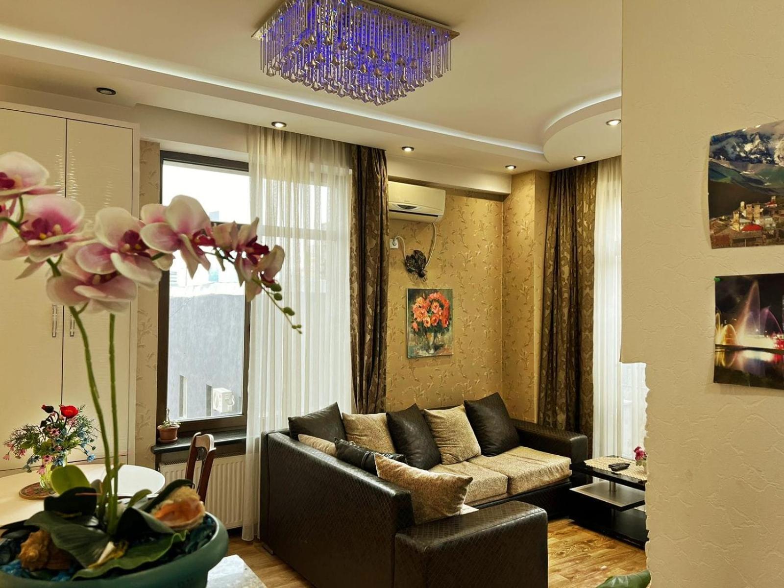 Cozy Apartment In The City Center Mtatsminda Tbilisi Eksteriør billede