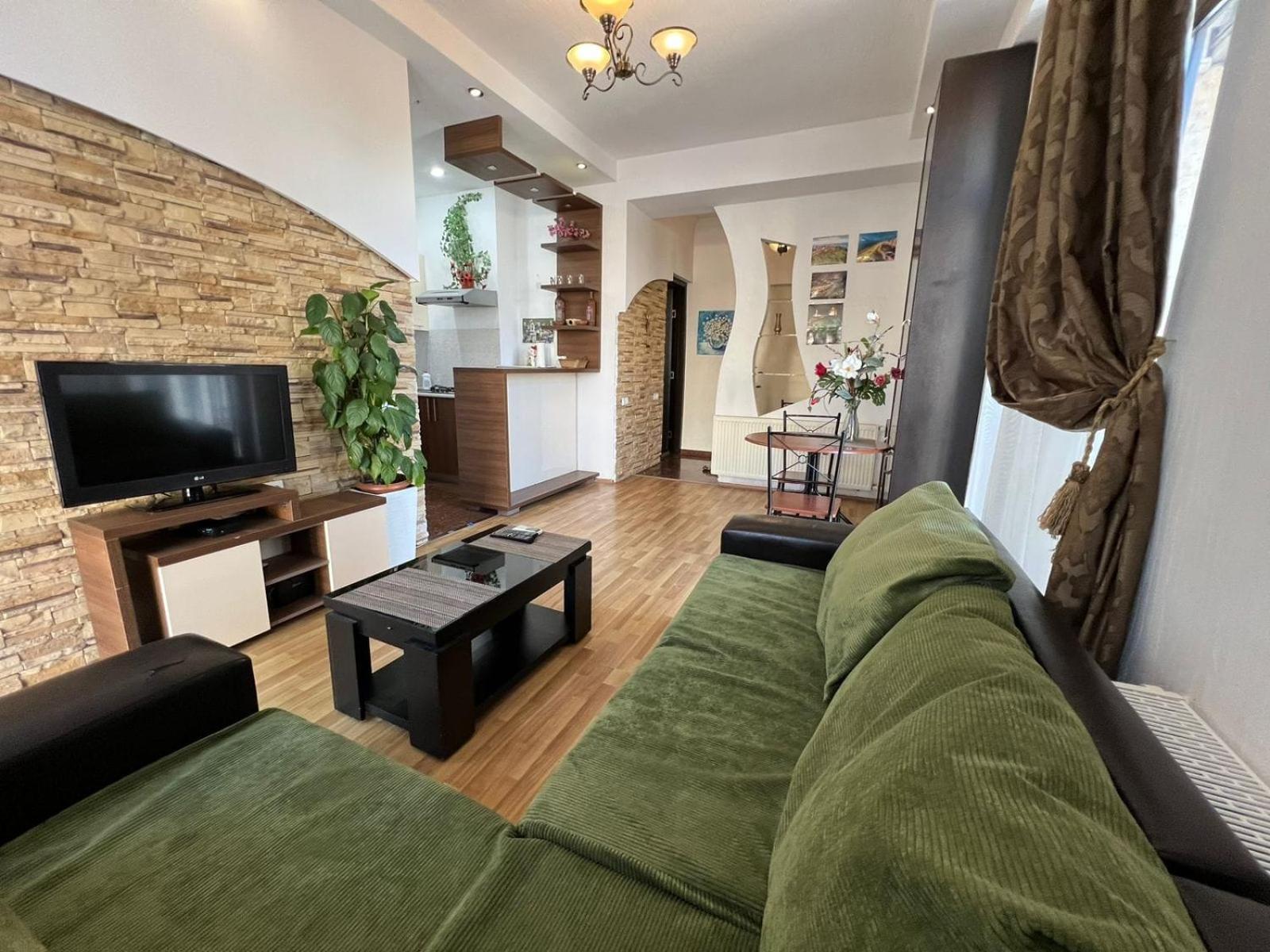 Cozy Apartment In The City Center Mtatsminda Tbilisi Eksteriør billede